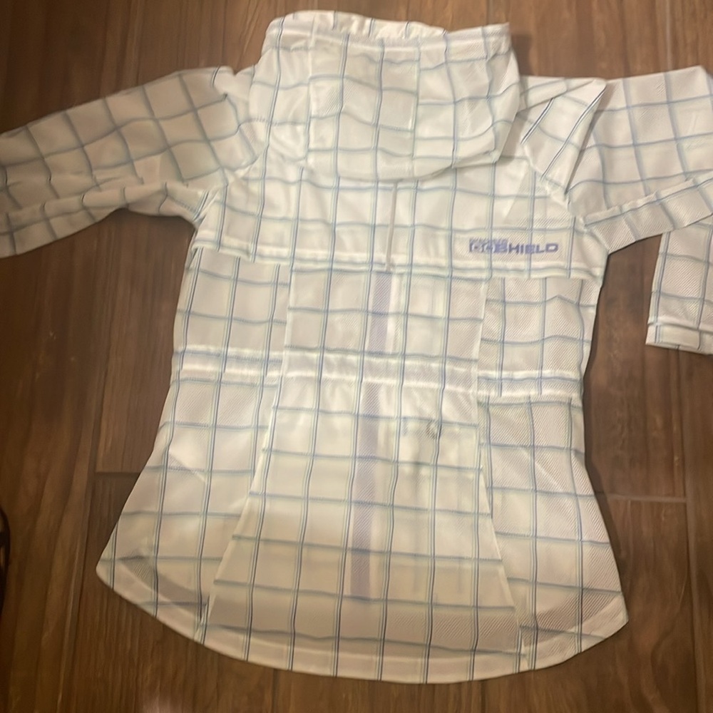 Skechers White Jacket with Blue Accents